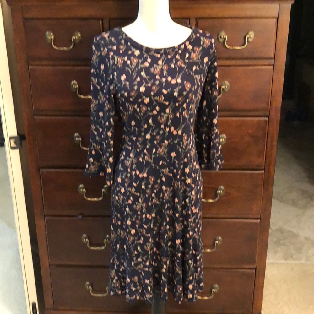 Kaileigh Greta knit dress Med Sz.  Navy with tiny doors print. Tags attached